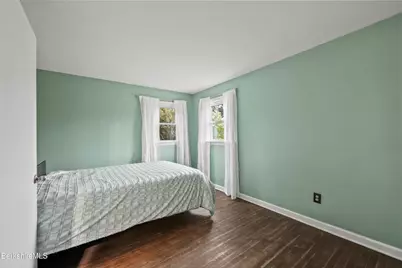 208 Dalton Division Rd, Pittsfield, MA 01201 - Photo 18