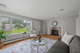 208 Dalton Division Rd, Pittsfield, MA 01201 - Photo 8