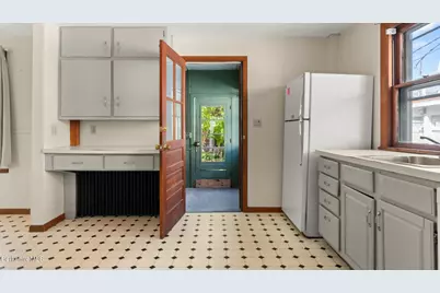 85 Church St, Lenox, MA 01240 - Photo 8