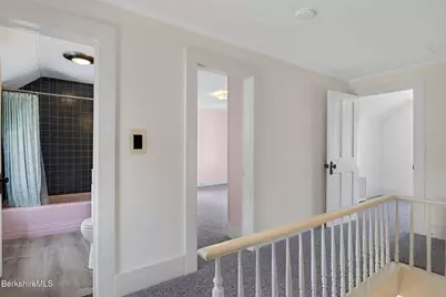 24 Elmvale Place, Pittsfield, MA 01201 - Photo 44
