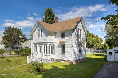 24 Elmvale Place, Pittsfield, MA 01201 - Photo 2
