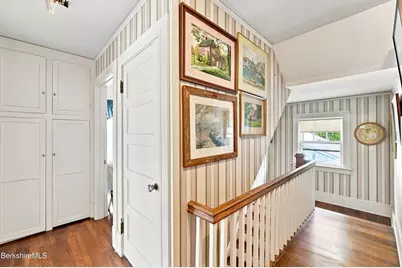 31 Brunswick St, Pittsfield, MA 01201 - Photo 16