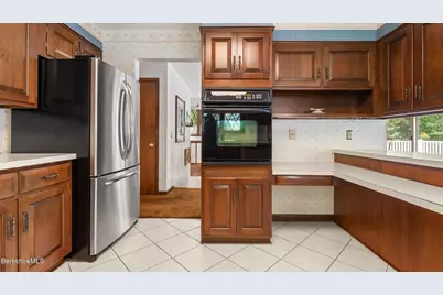 820 Robinson Rd, Hinsdale, MA 01235 - Photo 14