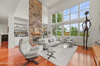 9 Fairwynds Dr, Lenox, MA 01240 - Photo 18