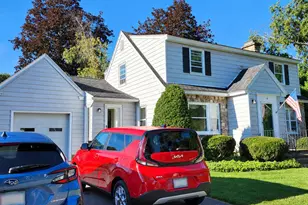 16 Wellesley St, Pittsfield, MA 01201 - Photo 36