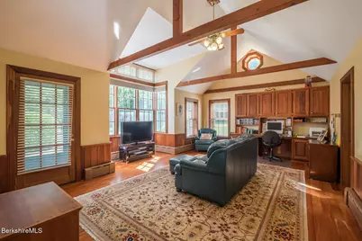 115 South St, Williamstown, MA 01267 - Photo 16