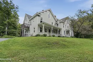 45 Forest St, Lee, MA 01238 - Photo 12