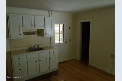 27-29 Temple St, Adams, MA 01220 - Photo 6
