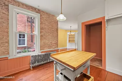 46 Pomeroy Ave, Pittsfield, MA 01201 - Photo 22