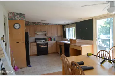 416 Silver Leaf Dr, Becket, MA 01223 - Photo 16