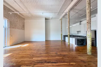 520 State Rd #403, North Adams, MA 01247 - Photo 6