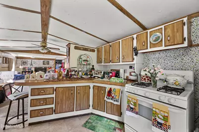 330 Stewart White Rd, Cheshire, MA 01225 - Photo 6