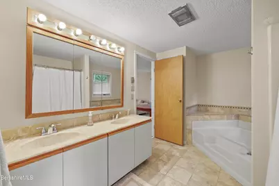 115 Wood Duck Rd, Lee, MA 01238 - Photo 30