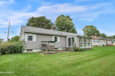 49 Dutchess Ave, Pittsfield, MA 01201 - Photo 34