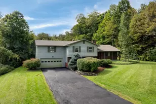 59 Longview Terrace, Williamstown, MA 01267 - Photo 2