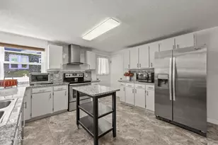 83 Summer St, Lanesborough, MA 01237 - Photo 14