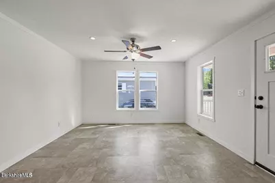 395 Cheshire Rd #109, Pittsfield, MA 01201 - Photo 10