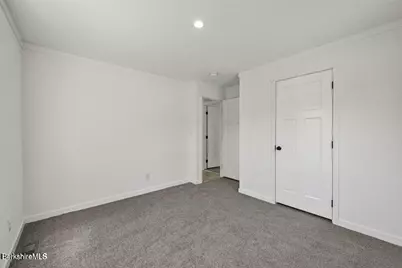 395 Cheshire Rd #105, Pittsfield, MA 01201 - Photo 16