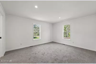 395 Cheshire Rd #105, Pittsfield, MA 01201 - Photo 20