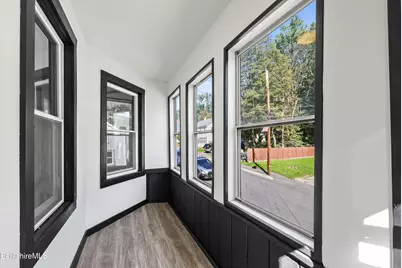 75 Brooklyn St, North Adams, MA 01247 - Photo 4