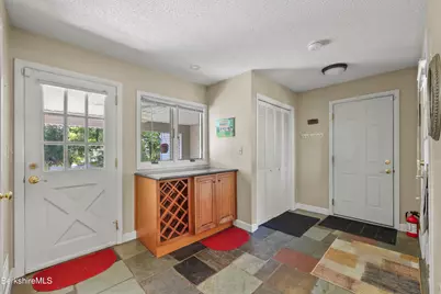 490 Williams St, Pittsfield, MA 01201 - Photo 8
