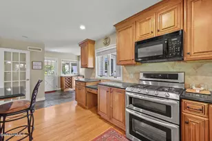 490 Williams St, Pittsfield, MA 01201 - Photo 6