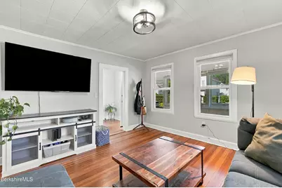 59 Harris St, Pittsfield, MA 01201 - Photo 6