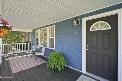 11 Allengate Ave, Pittsfield, MA 01201 - Photo 4