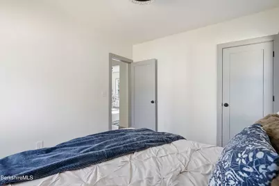 11 Allengate Ave, Pittsfield, MA 01201 - Photo 16