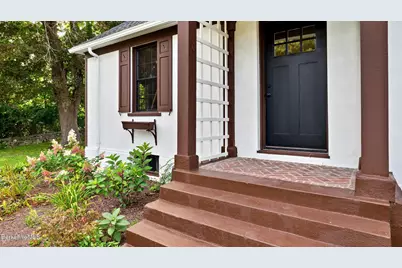 3 Tor Ct, Pittsfield, MA 01201 - Photo 8