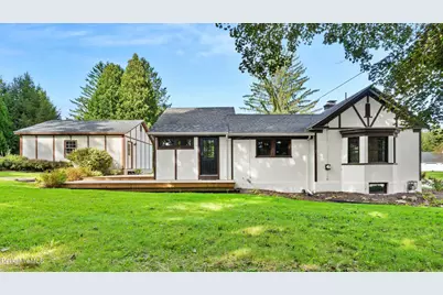3 Tor Ct, Pittsfield, MA 01201 - Photo 4