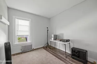 302 Eagle St, North Adams, MA 01247 - Photo 30
