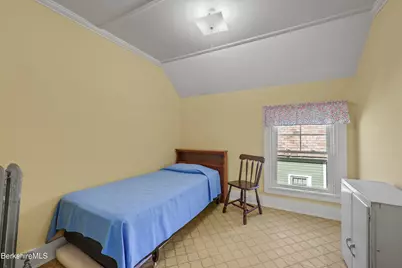 315 E Main St, North Adams, MA 01247 - Photo 24