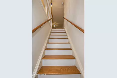 5 Whitman St, Pittsfield, MA 01201 - Photo 20