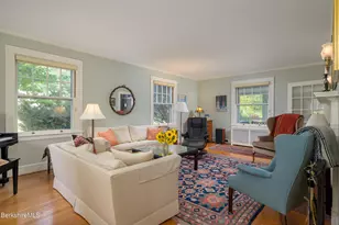 40 Waterman Pl, Williamstown, MA 01267 - Photo 22