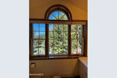 9124 Mountainside Dr, Hancock, MA 01237 - Photo 24