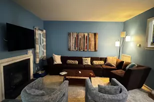 9124 Mountainside Dr, Hancock, MA 01237 - Photo 10