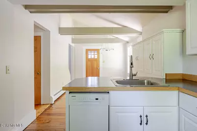 14 Fairview Rd, Great Barrington, MA 01230 - Photo 10