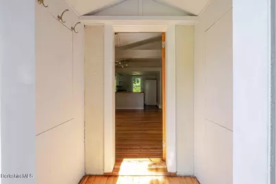 14 Fairview Rd, Great Barrington, MA 01230 - Photo 6