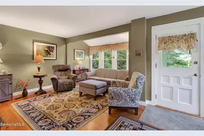 312 Park St, Great Barrington, MA 01230 - Photo 6