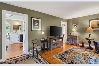 312 Park St, Great Barrington, MA 01230 - Photo 8