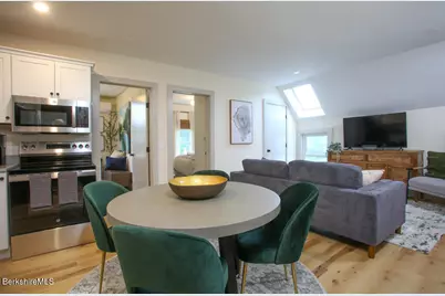 44 Main St #3, Stockbridge, MA 01262 - Photo 2