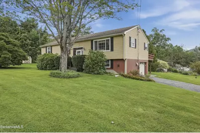 188 Devonshire Dr, Cheshire, MA 01225 - Photo 4