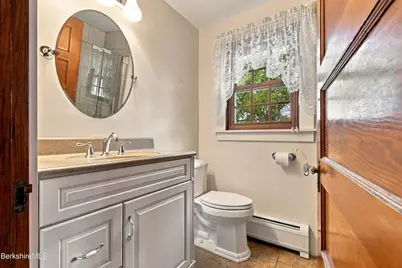 232 Dalton Ave, Pittsfield, MA 01201 - Photo 38