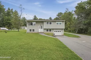 332 Hancock Rd, Pittsfield, MA 01201 - Photo 2
