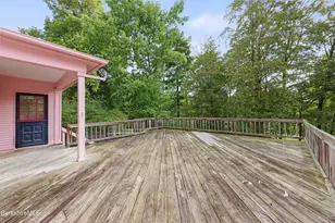 203 Bartlett Ave, Pittsfield, MA 01201 - Photo 22