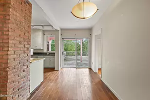 203 Bartlett Ave, Pittsfield, MA 01201 - Photo 20