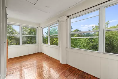 203 Bartlett Ave, Pittsfield, MA 01201 - Photo 36