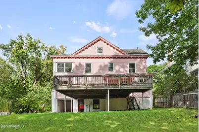 203 Bartlett Ave, Pittsfield, MA 01201 - Photo 56