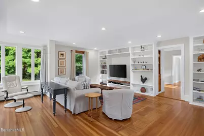 31 Division St, Great Barrington, MA 01230 - Photo 24